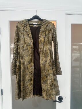 Metallic Gold & Black Patterned Coat